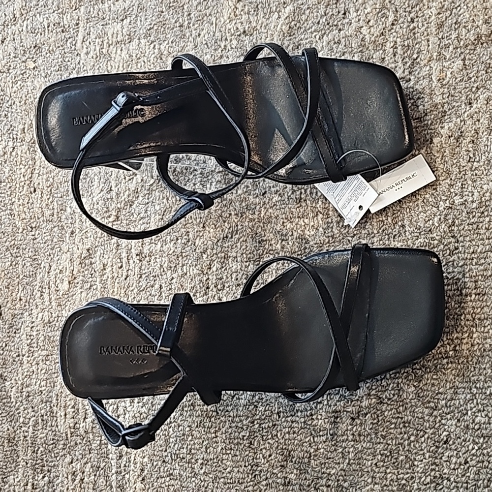 NBW Banana Republic High Heel Strappy Sandal black size 7
